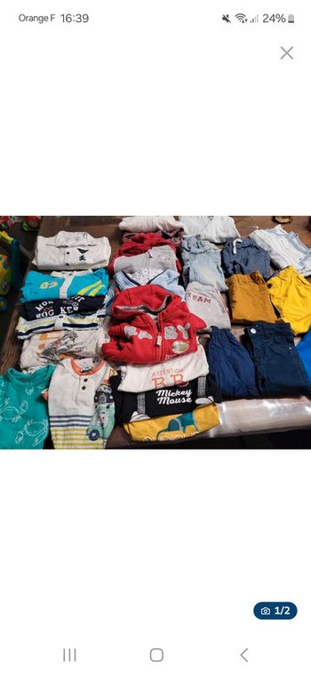 Lot de 27 vêtements