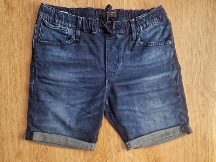 Short en jean jack & jones taille S NEUF