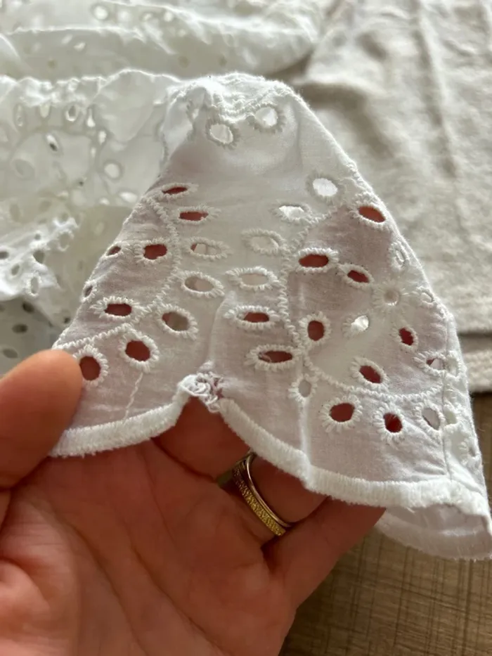 Blouse manche 3/4 femme avec broderie anglaise, taille M - photo numéro 6