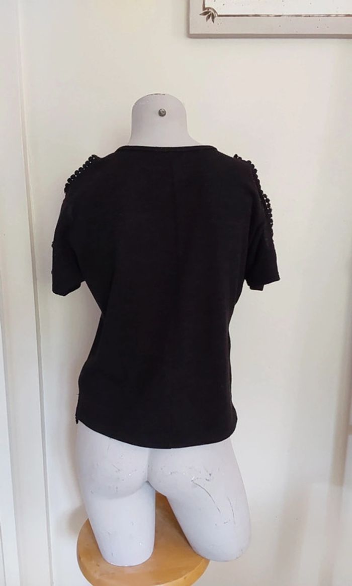 Haut bohème noir épaules ajourées T 36 - photo numéro 6