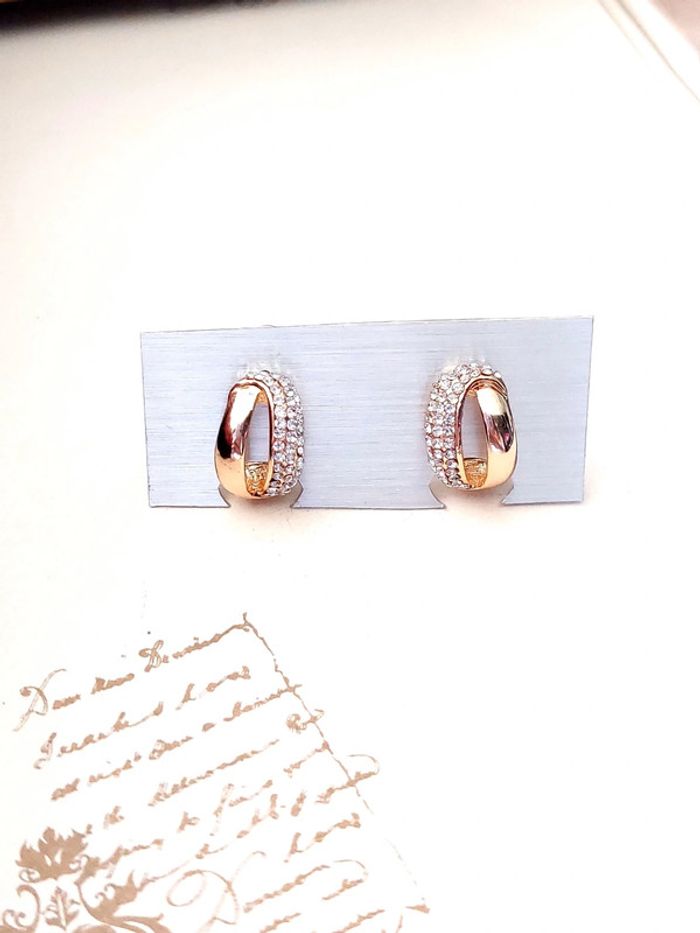 Paire de boucles d'oreilles à clip vintage doré - photo numéro 8