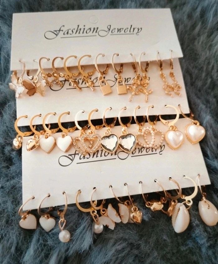 A13 lot de 18 paires de boucles d'oreilles pendantes tendance neuves