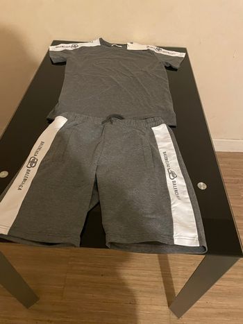 Ensemble balenciga