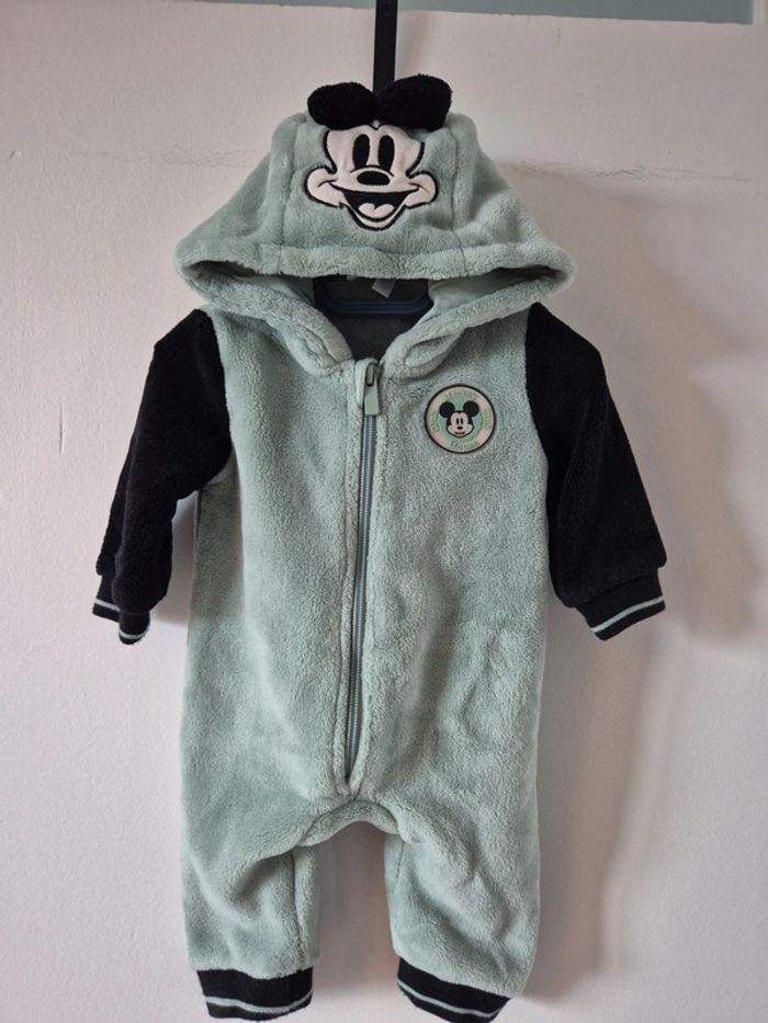 Pyjama - photo numéro 2