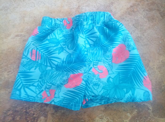 Short bain - photo numéro 2