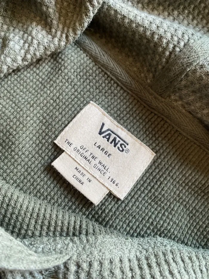 Tee shirt Sweat léger avec capuche long taille L vans Neuf - photo numéro 7