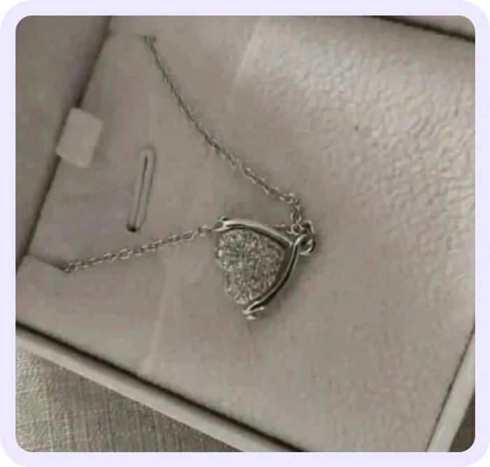 Collier pendentif - photo numéro 2