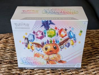 ETB Coffret dresseur d'élite Évolutions Prismatiques Pokémon EV08.5 fr