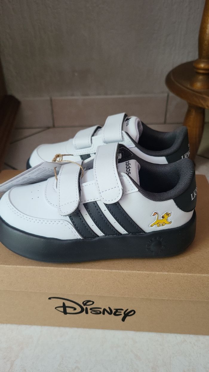 Baskets bébé Adidas Le Roi Lion - photo numéro 3