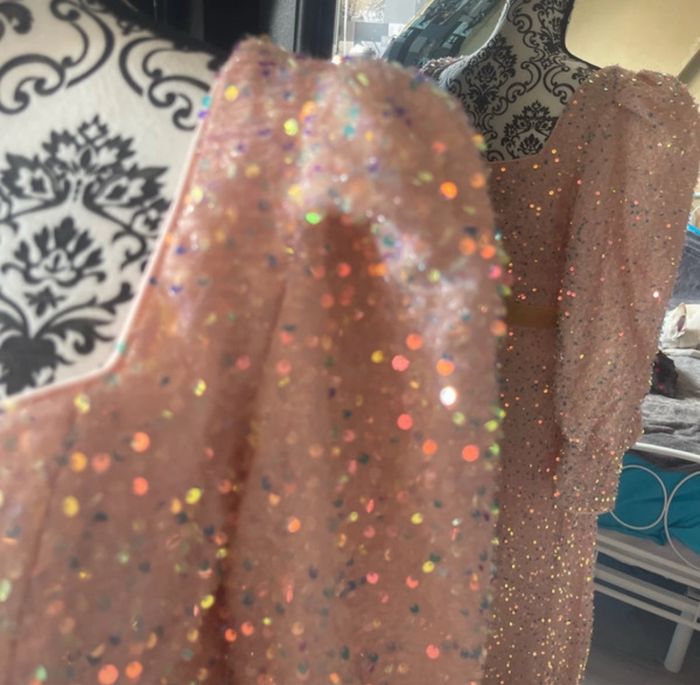 robe avec traîne 42 sequin abricot cein strass - photo numéro 7