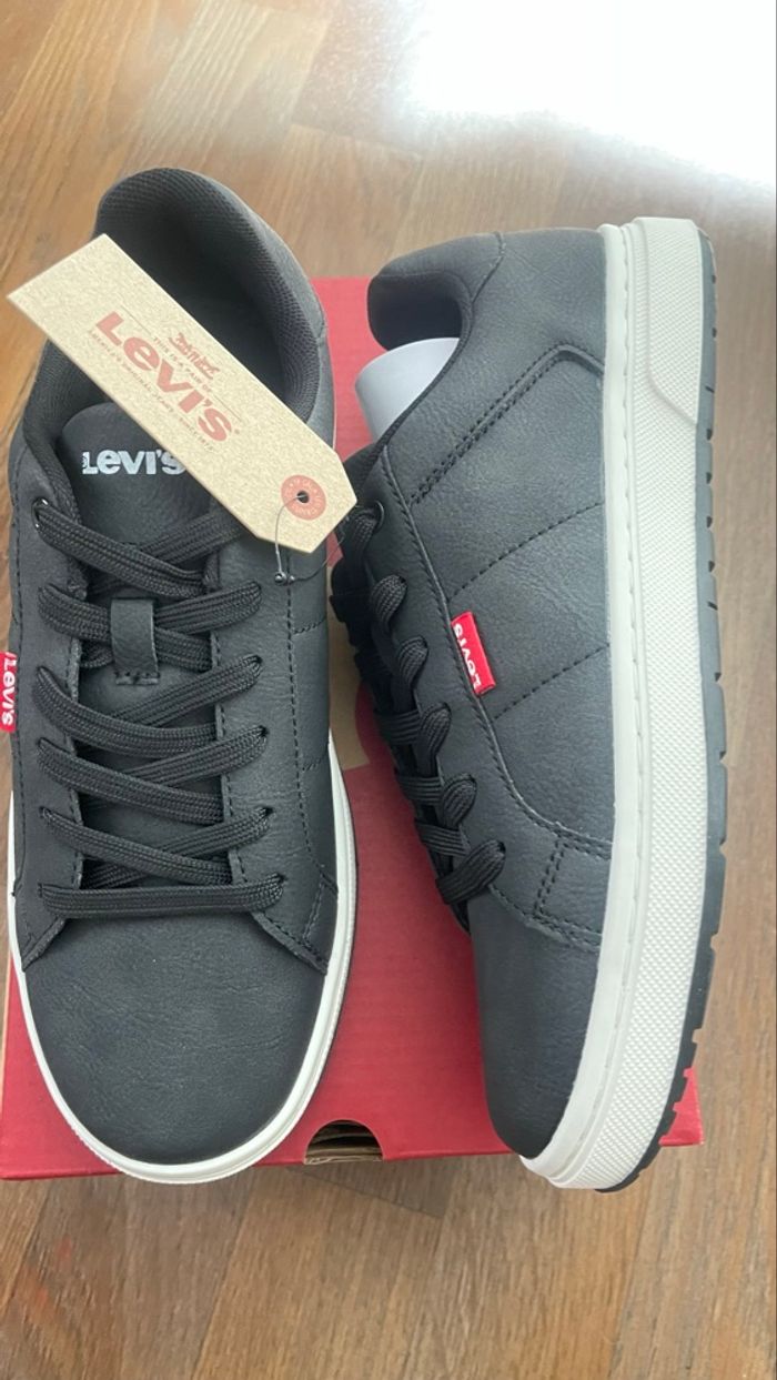 Baskets Levi’s