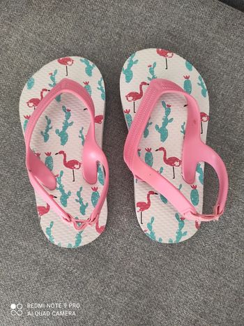 Tong en mousse de plage enfant fille neuve