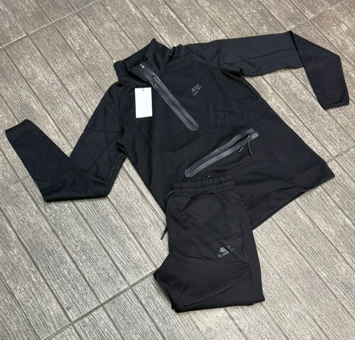 Nike tech - photo numéro 4