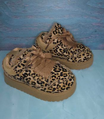 Baskets polaires filles léopard tendances - Taille 28 - NEUVES 🌟