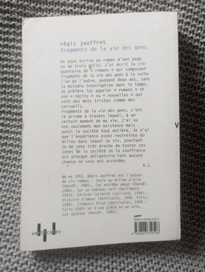 Régis Jauffret - Fragments de la vie des gens - photo numéro 2