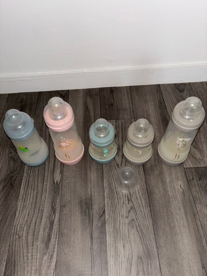 Lot de biberons + tétines 0-1-2-3 - photo numéro 2