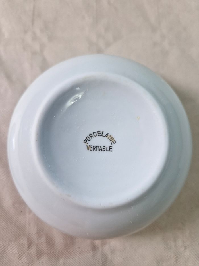 Petite bonbonnière en porcelaine  , Napoléon - photo numéro 4