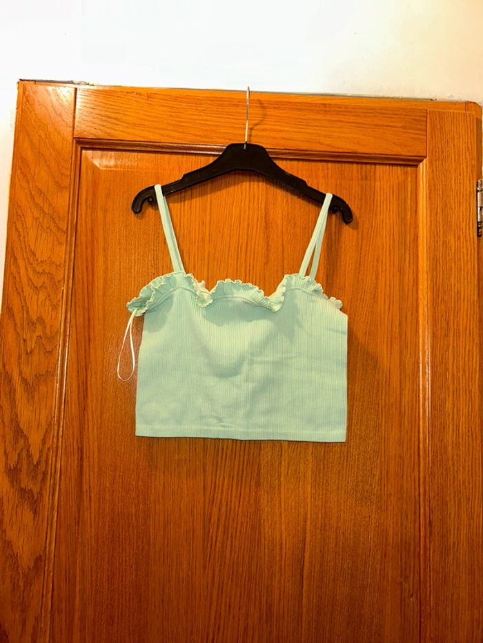 Top à bretelle vert - photo numéro 3