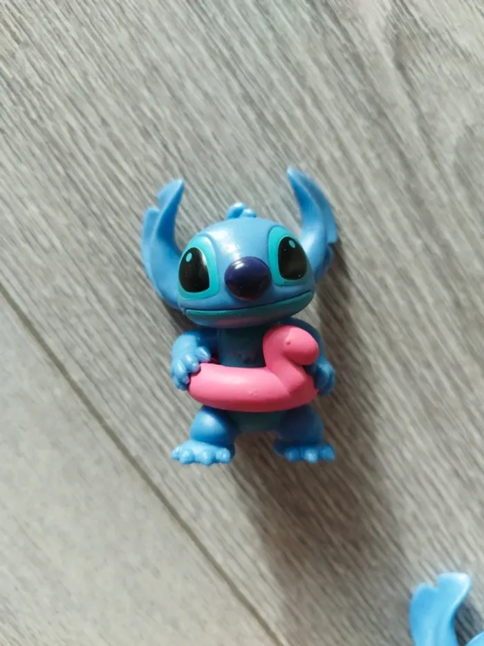 Lot figurines Stitch - photo numéro 6