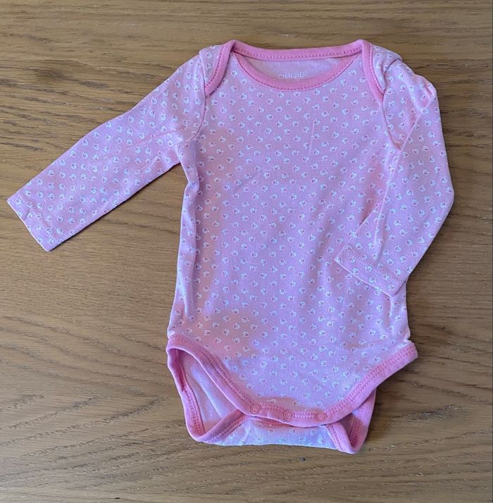 Obaïbi Body rose de Noël Taille 3 mois - photo numéro 2