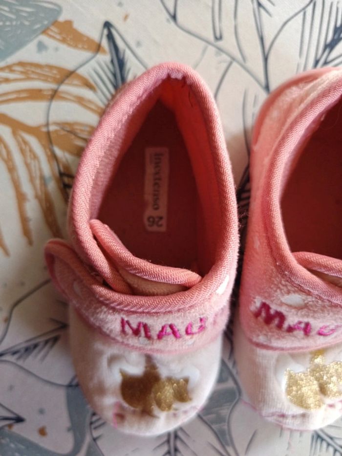 Chaussons licornes taille 26 - photo numéro 2