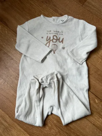 Pyjama beige 18 M