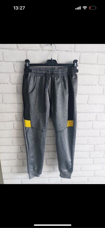 Pantalon de jogging taille 8 ans