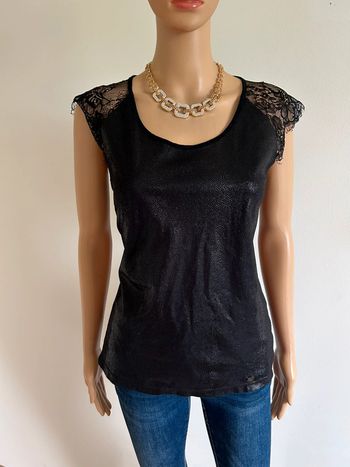 Haut noir brillant à manches courtes LPB taille S jamais porté