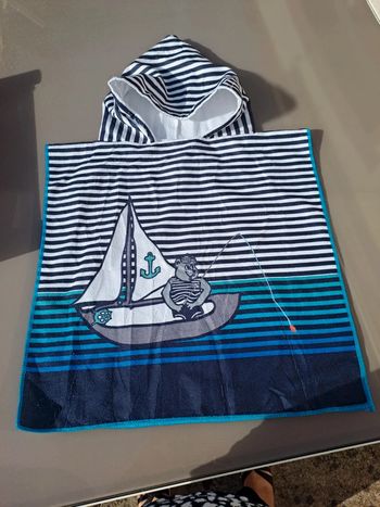 Cape de bain bateau