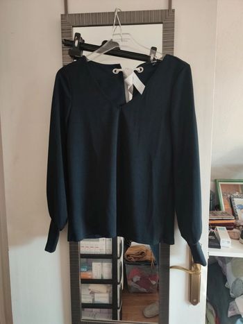 Blouse bleu marine Kiabi taille 36
