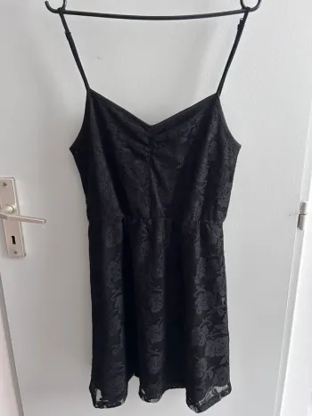 Robe dentelle
