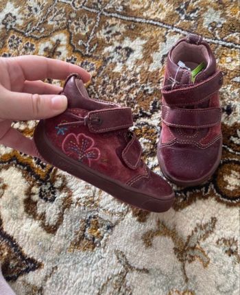 Baskets fille Noel taille 21