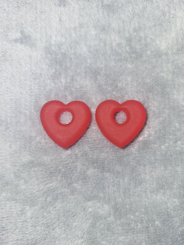 Pampilles cœurs rouges mates - photo numéro 2