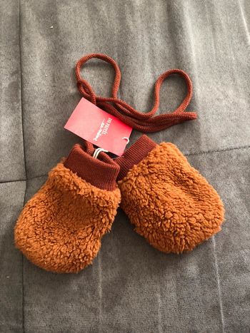 Moufles gants neuf orchestra 18 mois