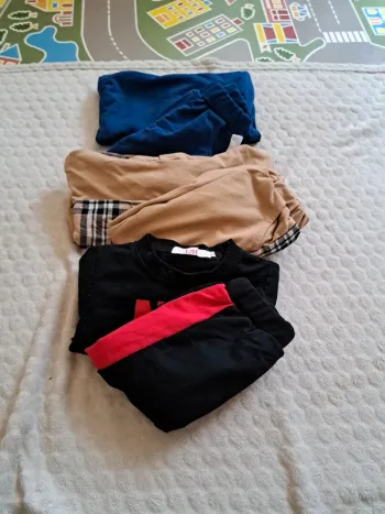 Lot 3 ensembles garçon SHEIN – Pantalon + Pull – Taille 24 mois