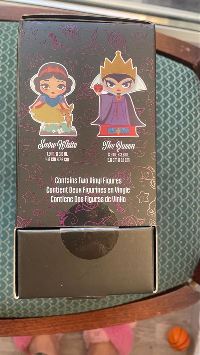 🎀 Disney Designer Showcase – Figurines Vinyl  Blanche-Neige & La Reine - photo numéro 2