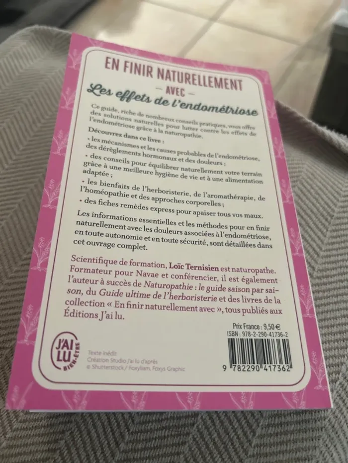 Livre en finir naturellement avec les effets de l’endométriose - photo numéro 2