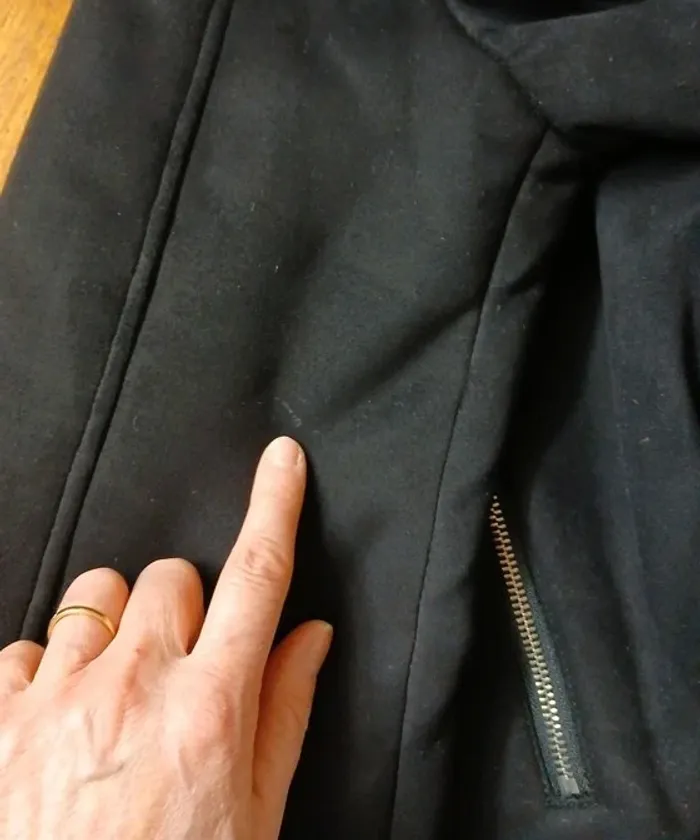 🖤 Veste doublée fausse fourrure – Etam – Taille 40 – Bon état - photo numéro 11