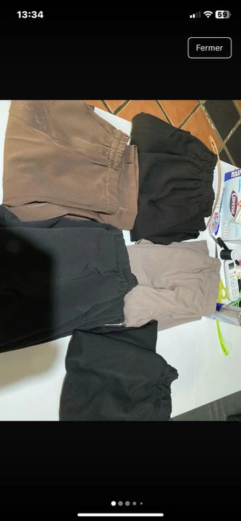 3,5€ le Pantalon classique taille 4