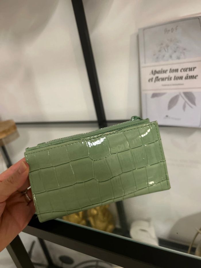 Porte feuille stradivarius - photo numéro 3