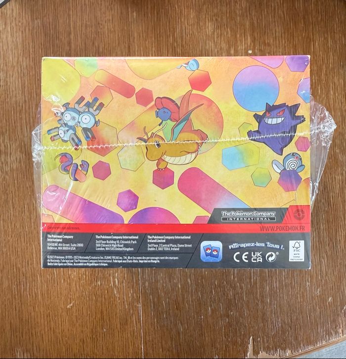Display Pokémon Mini Tin Q4 2023 série 151 - photo numéro 4