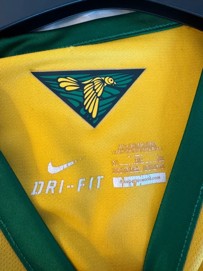 Maillot de foot Nike équipe de Brésil taille 13/15 ans authentique - photo numéro 3