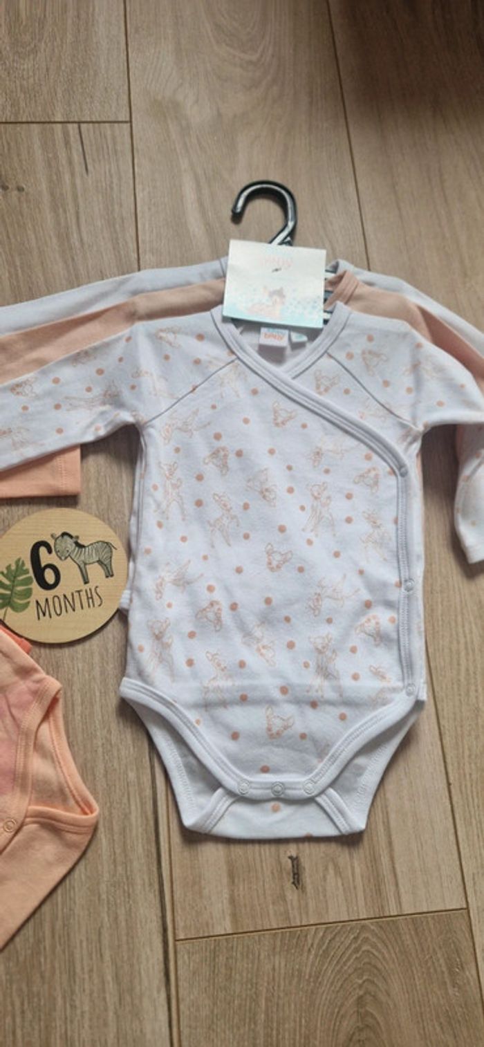 Lot de 6 bodies bébé fille manches longues Disney en 6 mois neufs - photo numéro 7