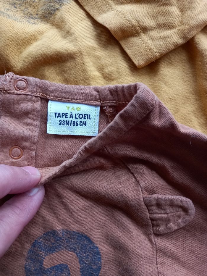 2 hauts tape a l'oeil 2 ans garçon - photo numéro 2