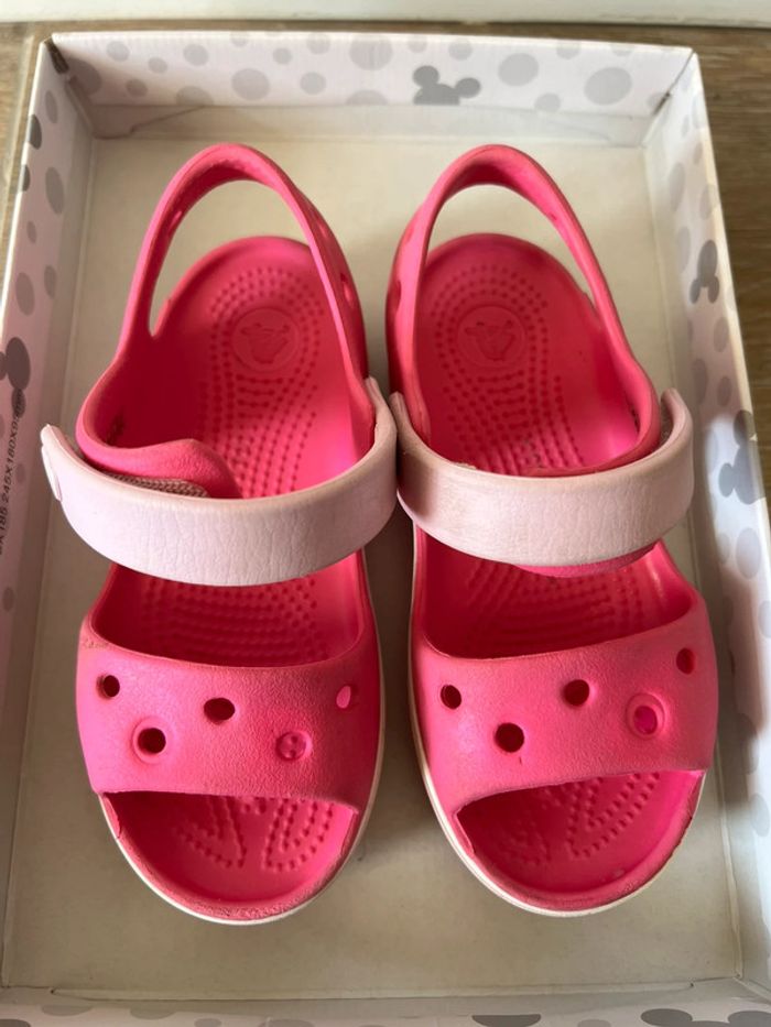 Sandales Crocs 10 / 28