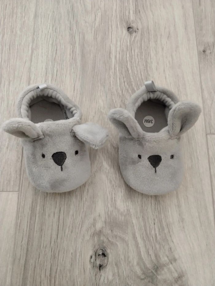 Chaussons naissance lapin gris