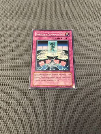 carte Yu-Gi-Oh Laboratoire de Changement de Niveau TLM-FR054