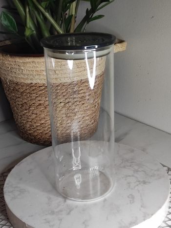 Boîte de conservation en verre