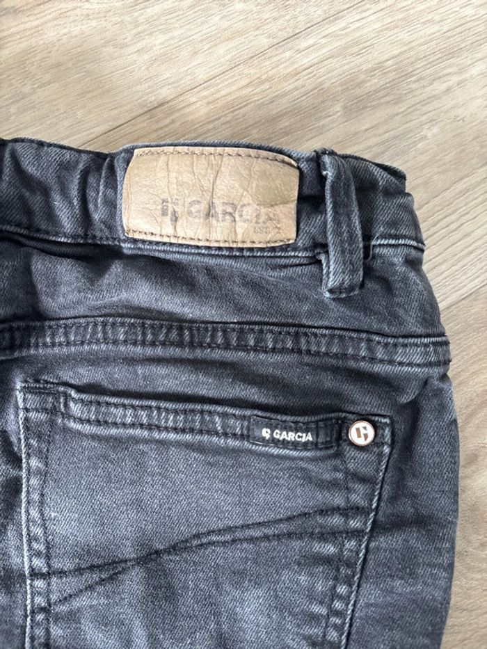Short en jean fille, marque Garcia, taille 11 ans - photo numéro 3