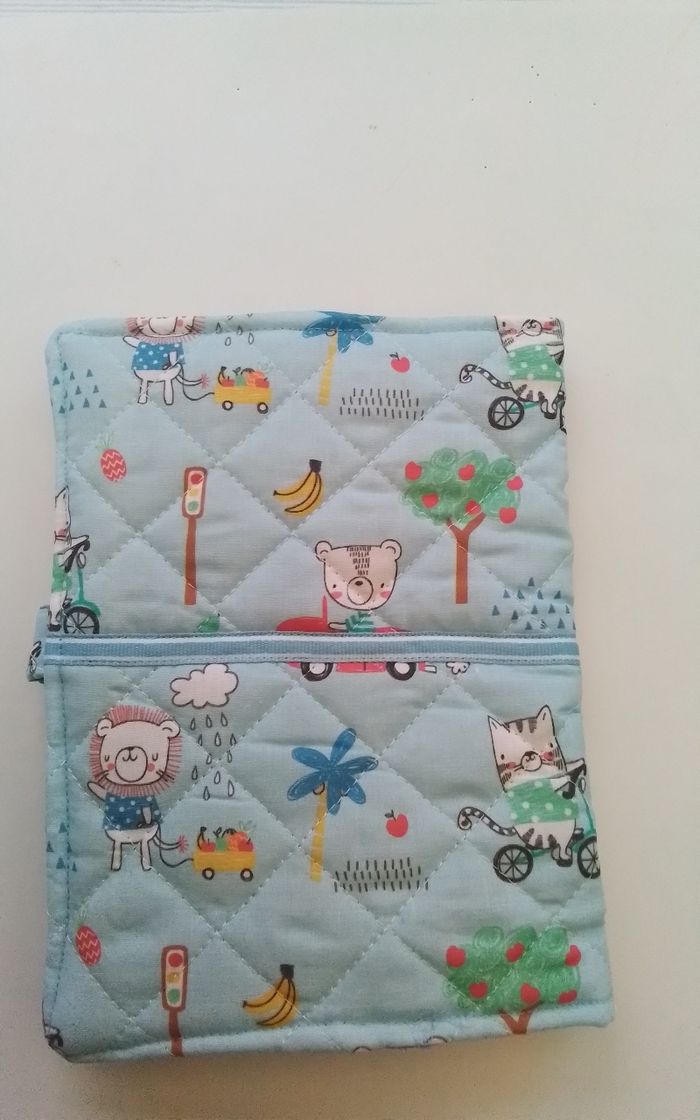 Protège carnet de santé - photo numéro 2